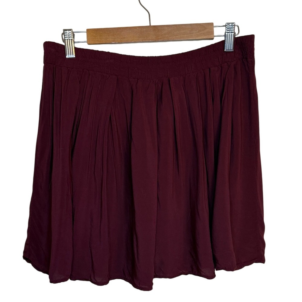 Brandy Melville Skirt Women OS Fits Large Burgundy Mini Pleated Dark‎ Romantic
